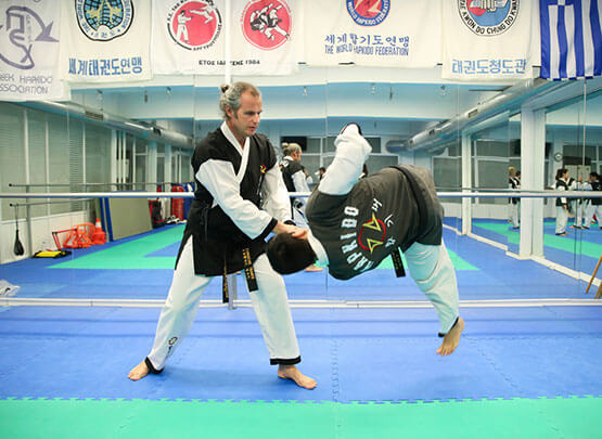 Master Βαγγέλης Θάνος